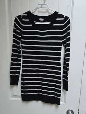 Garage Women's XS Black & White Striped Long Sleeve Sweater Dress
